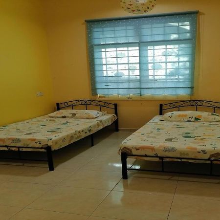 Bukit Baru Homestay Malacca ภายนอก รูปภาพ