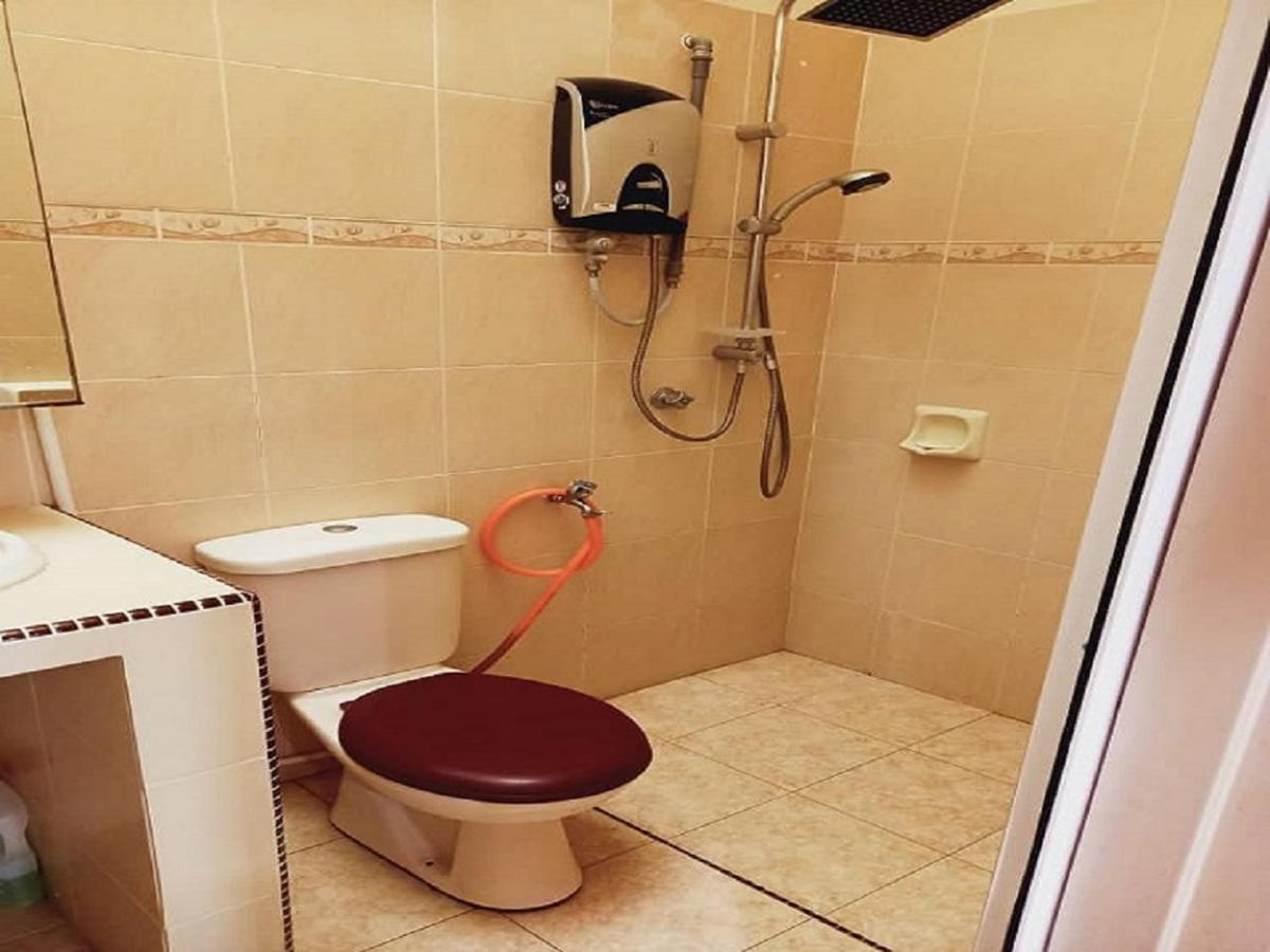 Bukit Baru Homestay Malacca ภายนอก รูปภาพ
